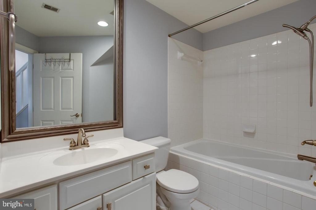 2310 14th Street N - Photo 12