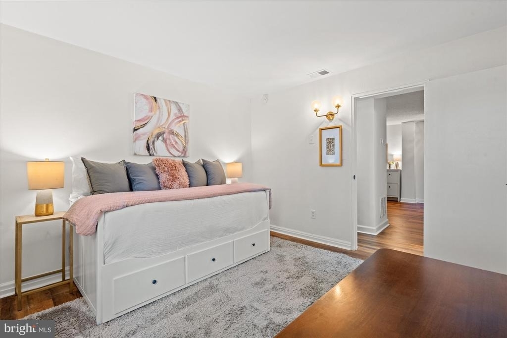 1730 Arlington Boulevard - Photo 19
