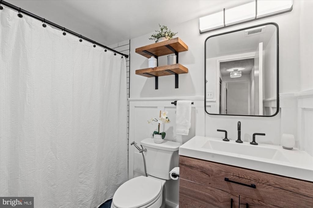 1730 Arlington Boulevard - Photo 16
