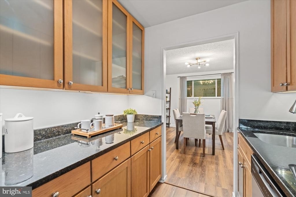 1730 Arlington Boulevard - Photo 13