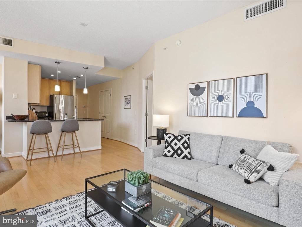 820 N Pollard Street - Photo 22