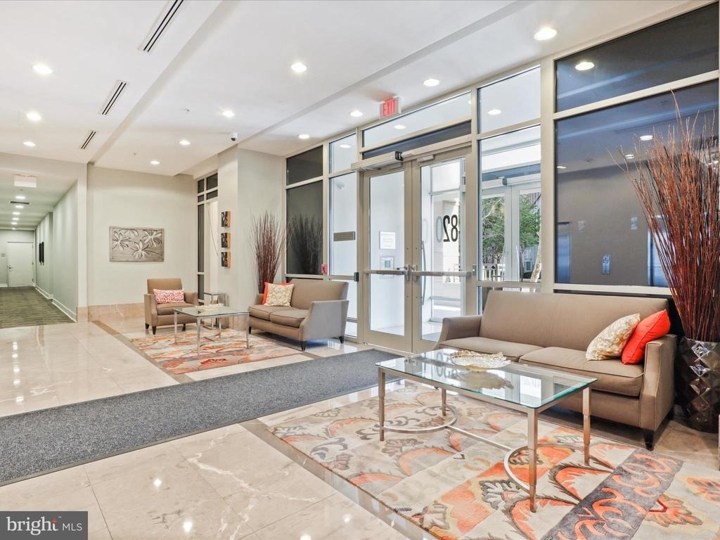 820 N Pollard Street - Photo 6