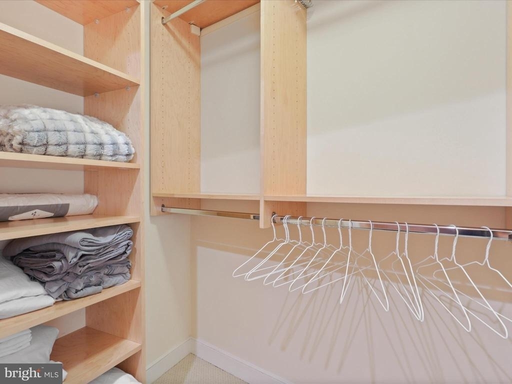 820 N Pollard Street - Photo 36