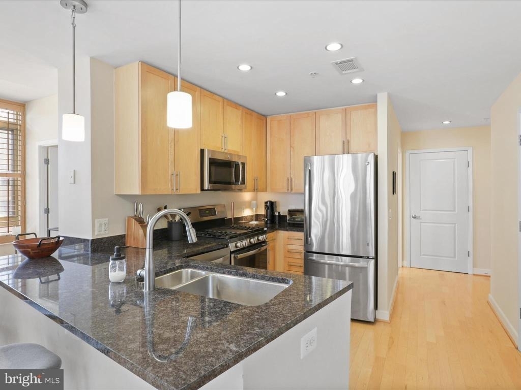 820 N Pollard Street - Photo 18
