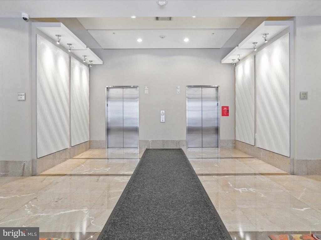 820 N Pollard Street - Photo 8