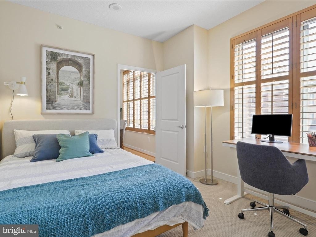 820 N Pollard Street - Photo 13
