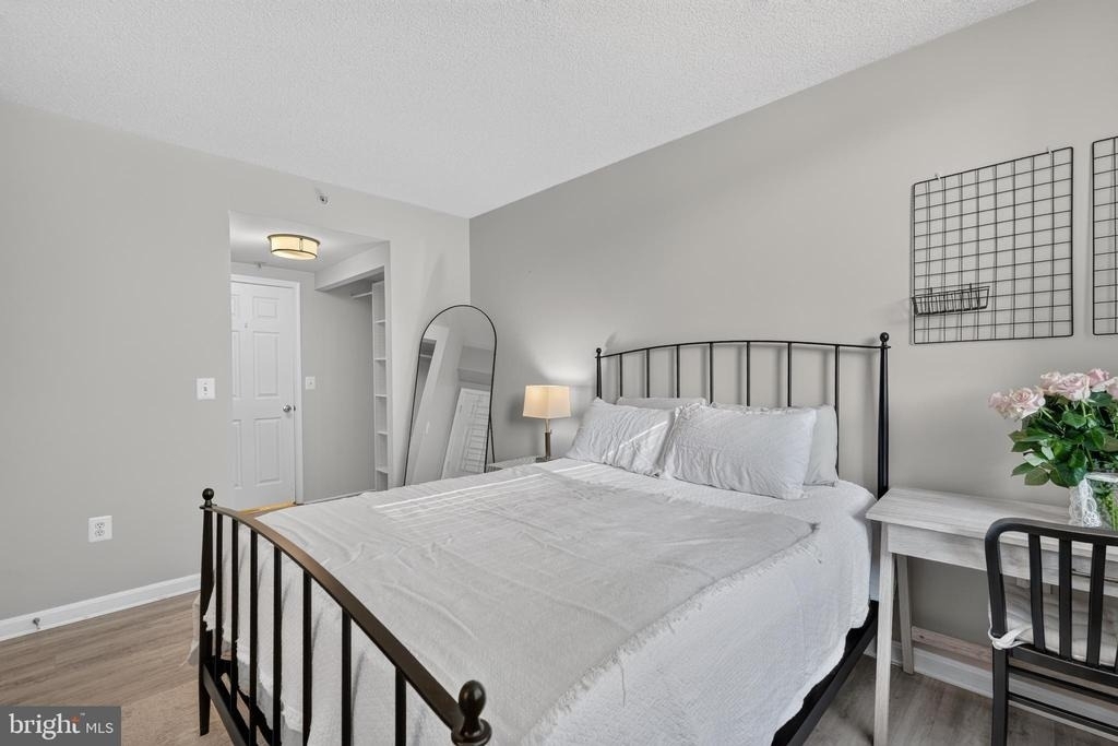3830 9th Street N - Photo 23