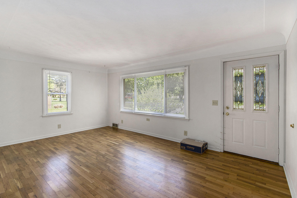 5215 E S Avenue - Photo 2