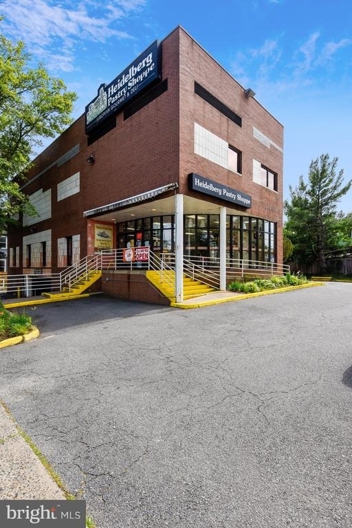 851 Glebe N - Photo 45