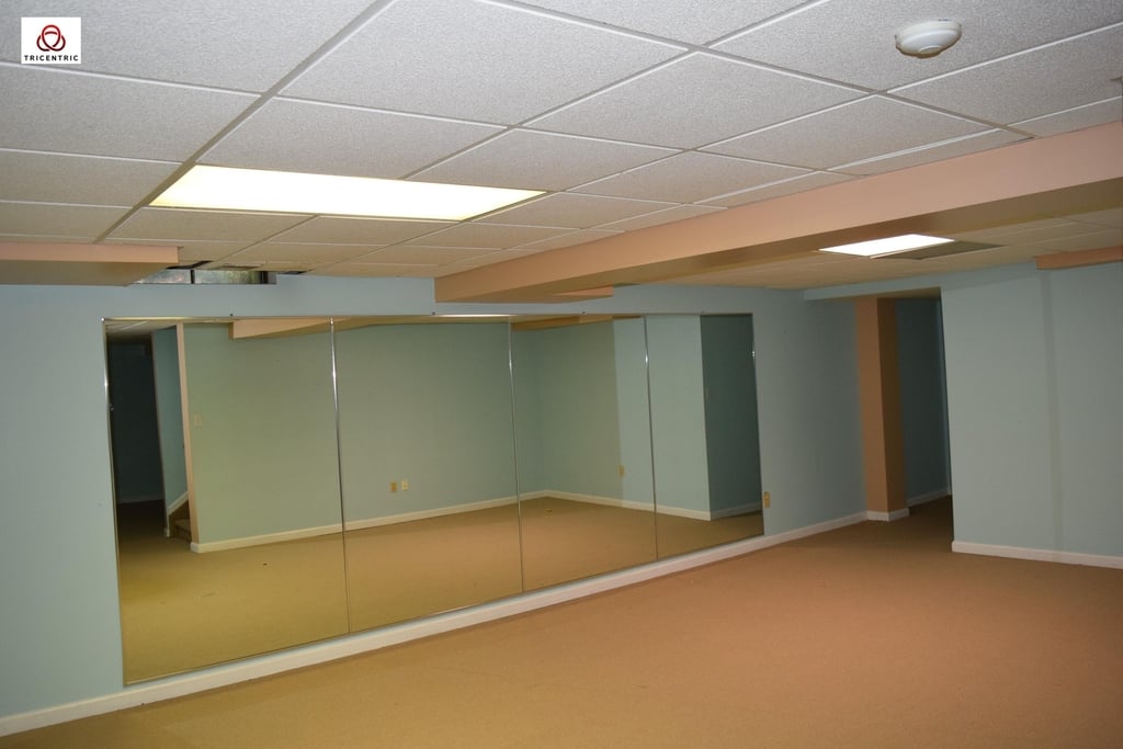 1566 Heron Circle - Photo 17