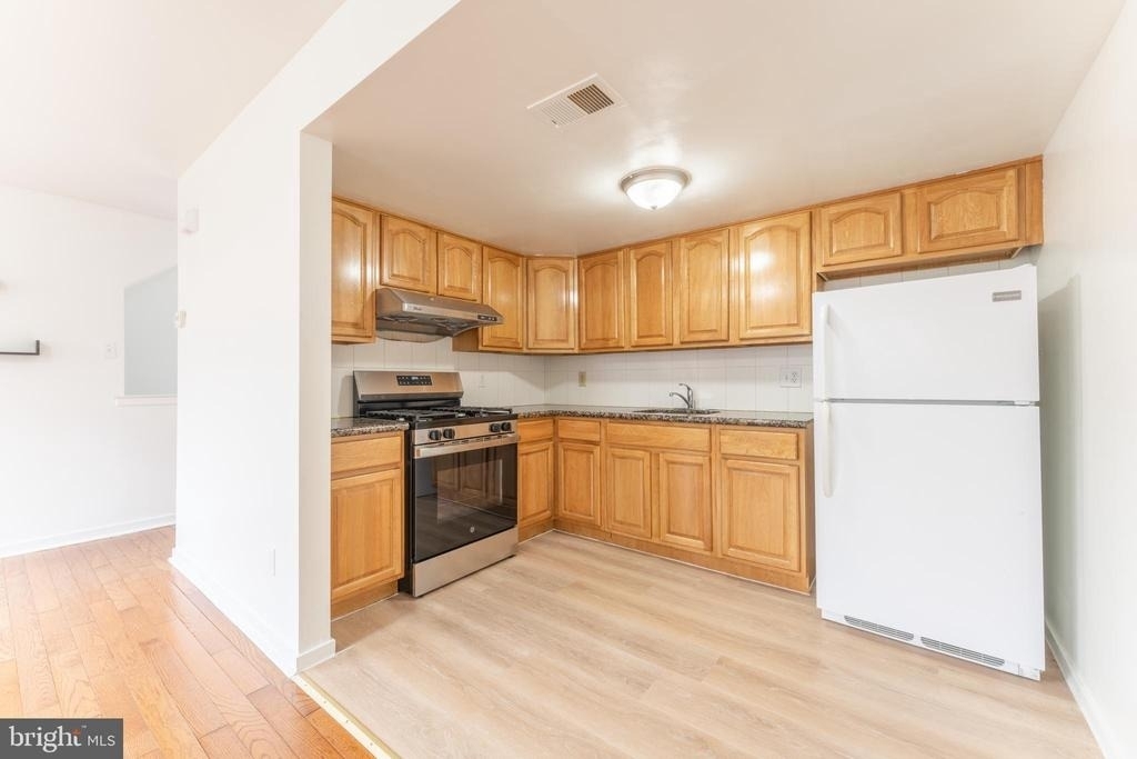 304 N 8th Street - Photo 5