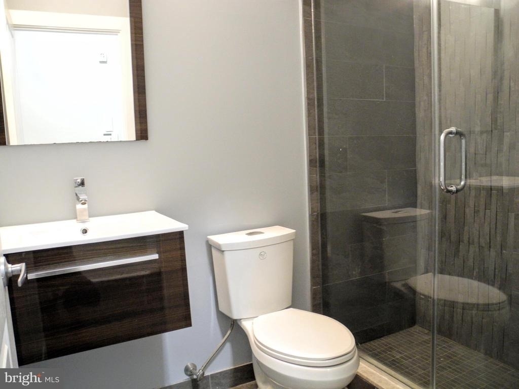 2012 W Girard Avenue - Photo 2