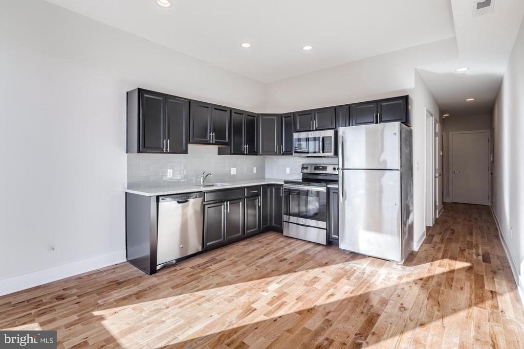 514 South Street - Photo 1