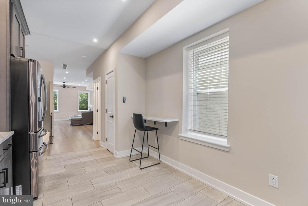 614 S 15th Street - Photo 3