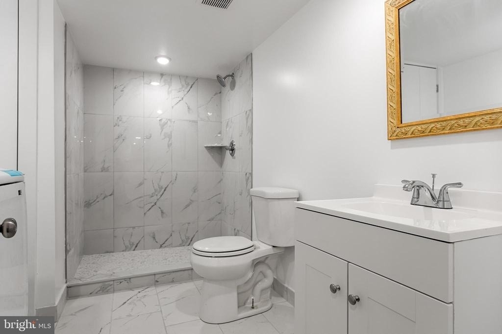 2445 S Rosewood Street - Photo 22