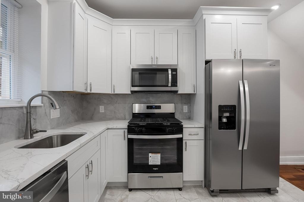 2445 S Rosewood Street - Photo 11