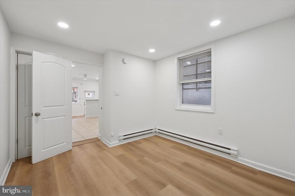2120 Christian Street - Photo 8