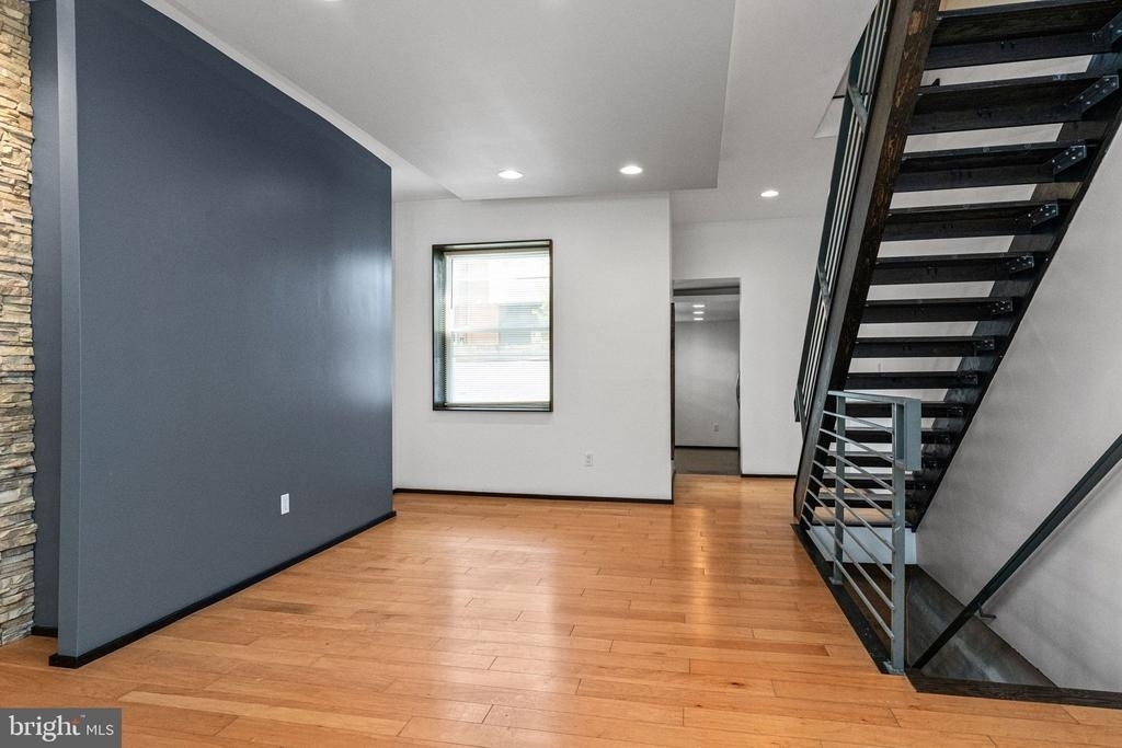 907 N 5th Street - Photo 6
