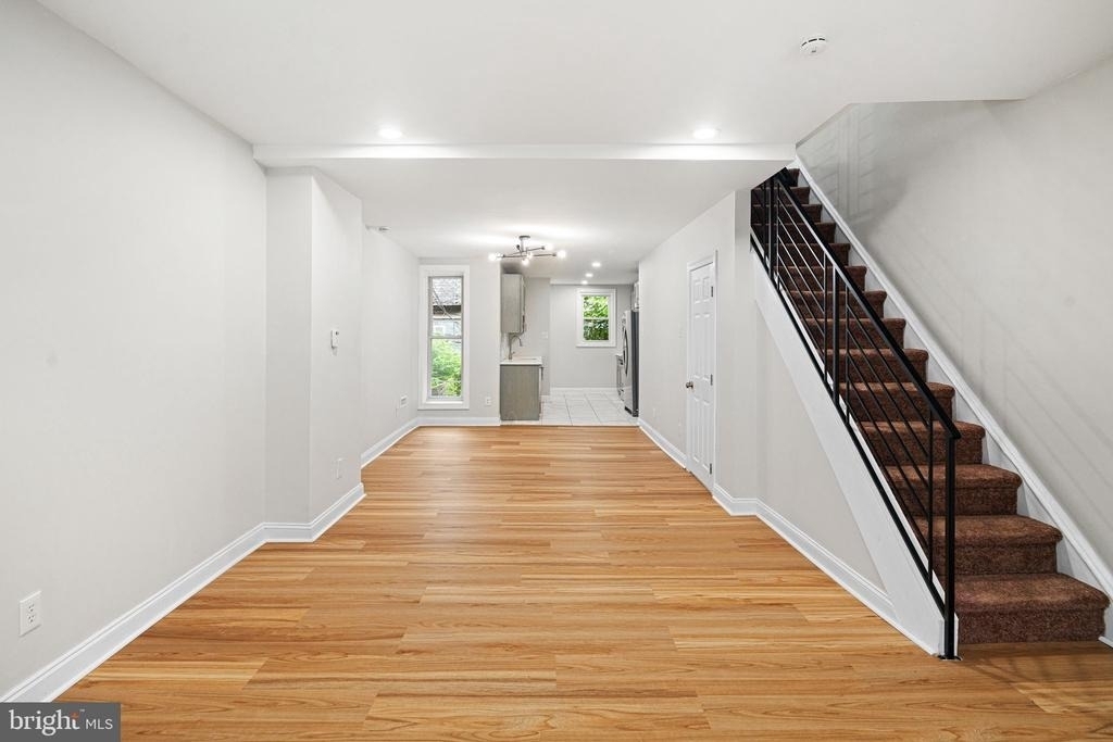 5638 Malcolm Street - Photo 0