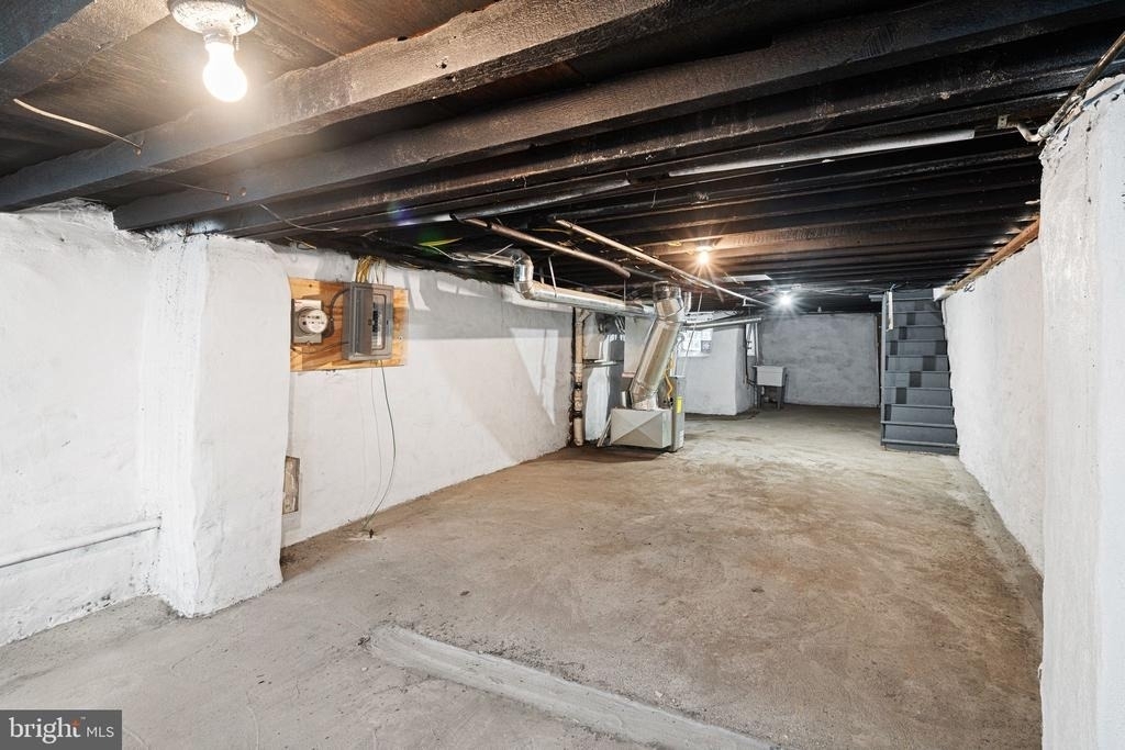 5638 Malcolm Street - Photo 14