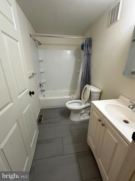 2621 E Thompson Street - Photo 5