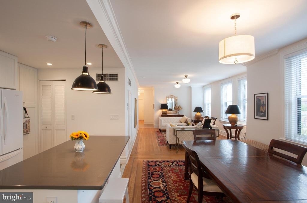 1520 Spruce Street - Photo 2
