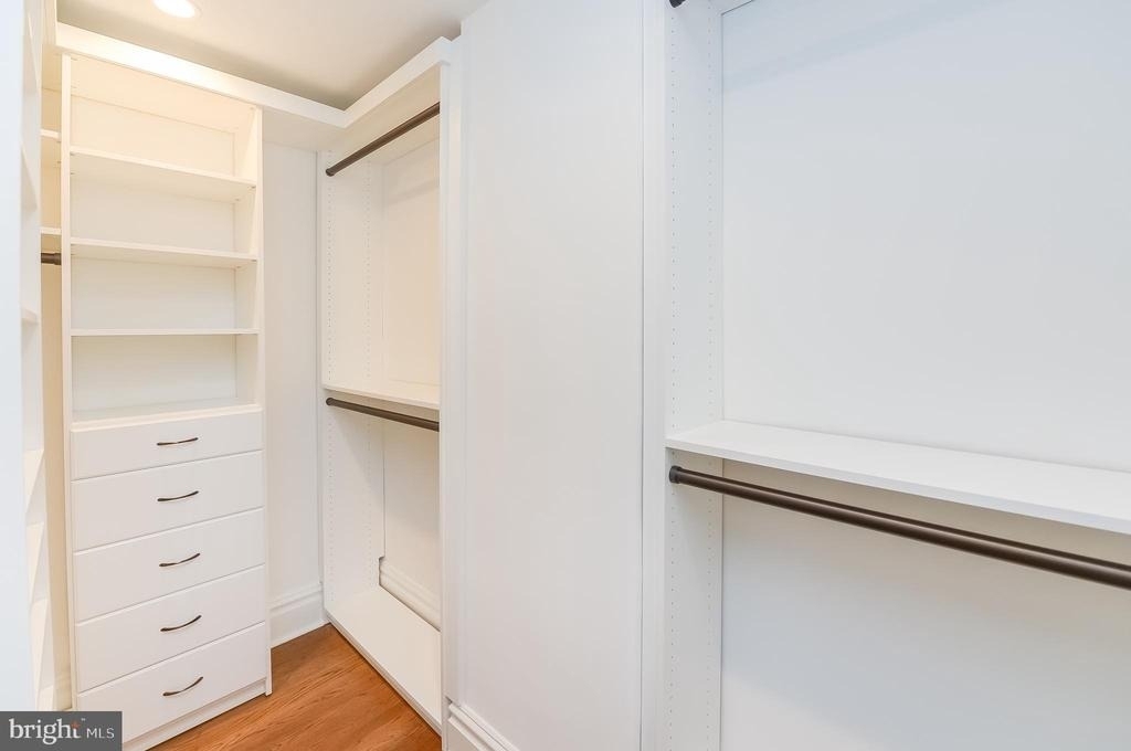 1520 Spruce Street - Photo 14