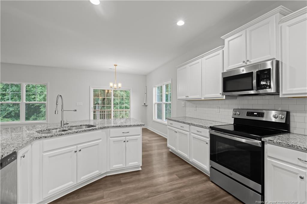 4616 Scenic Pines Drive - Photo 2