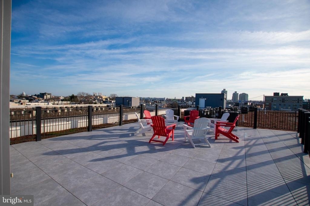 1325 N Lee Street - Photo 17