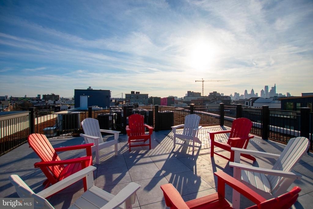 1325 N Lee Street - Photo 15