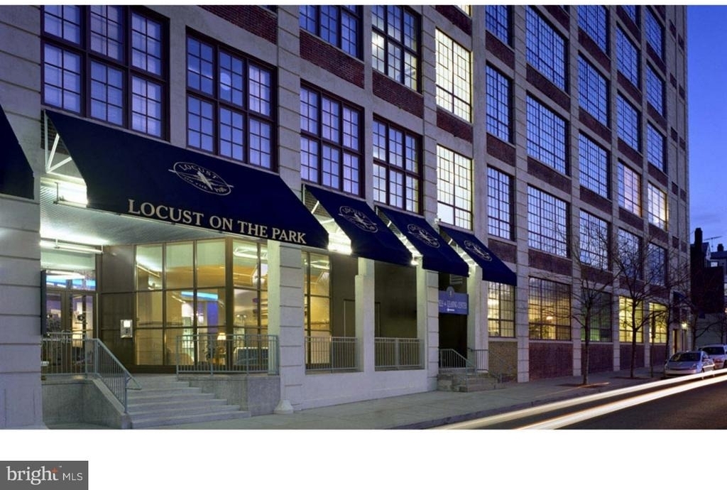 201 S 25th Street - Photo 1
