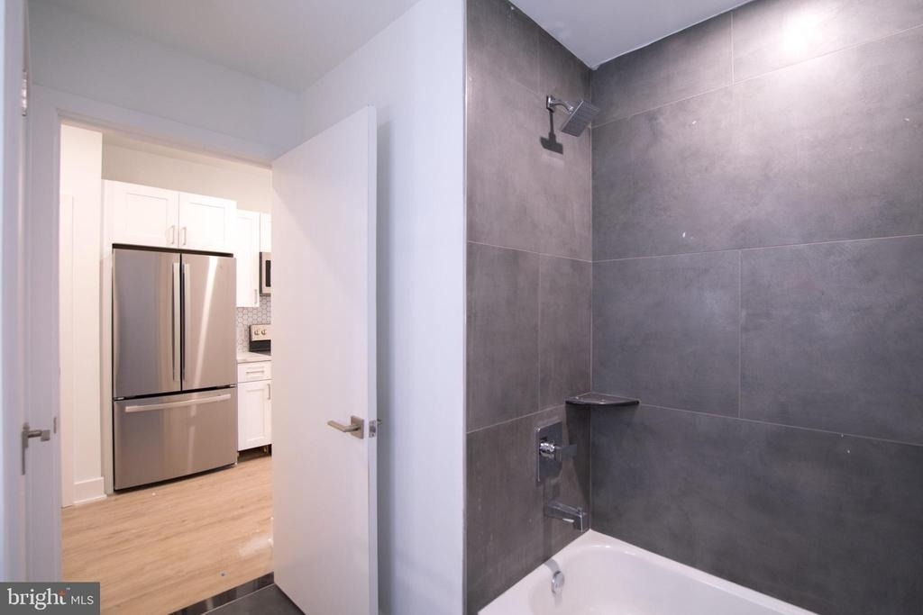 1325 N Lee Street - Photo 16
