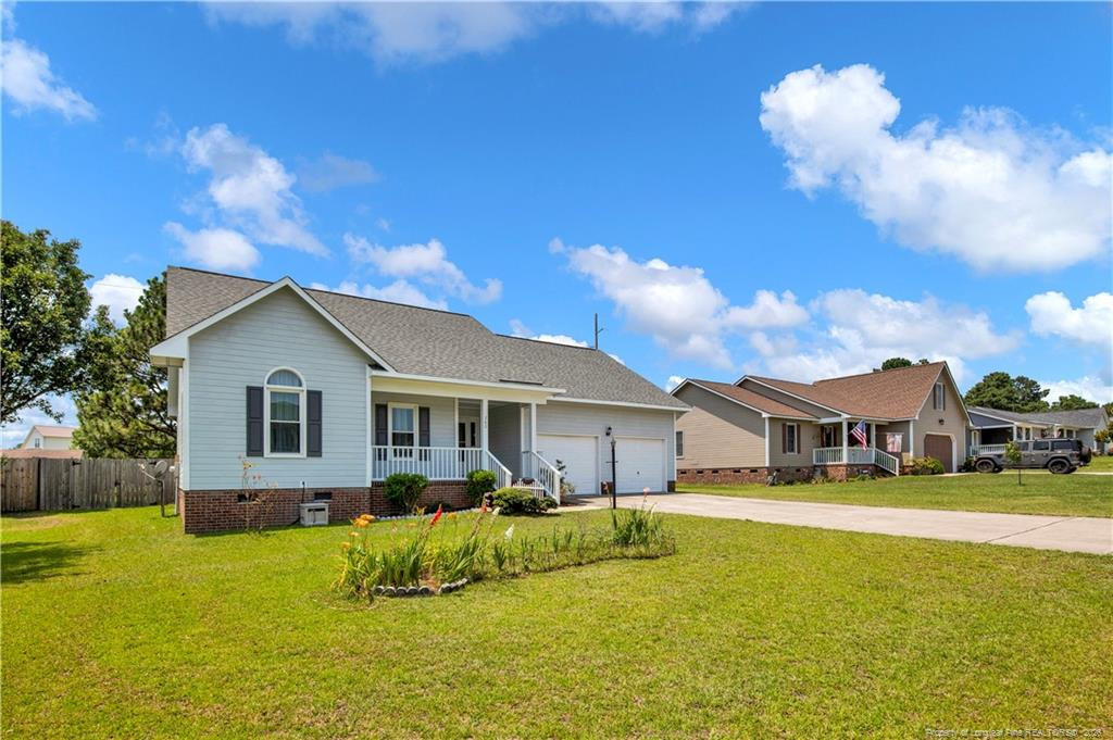 380 Eileen Drive - Photo 2