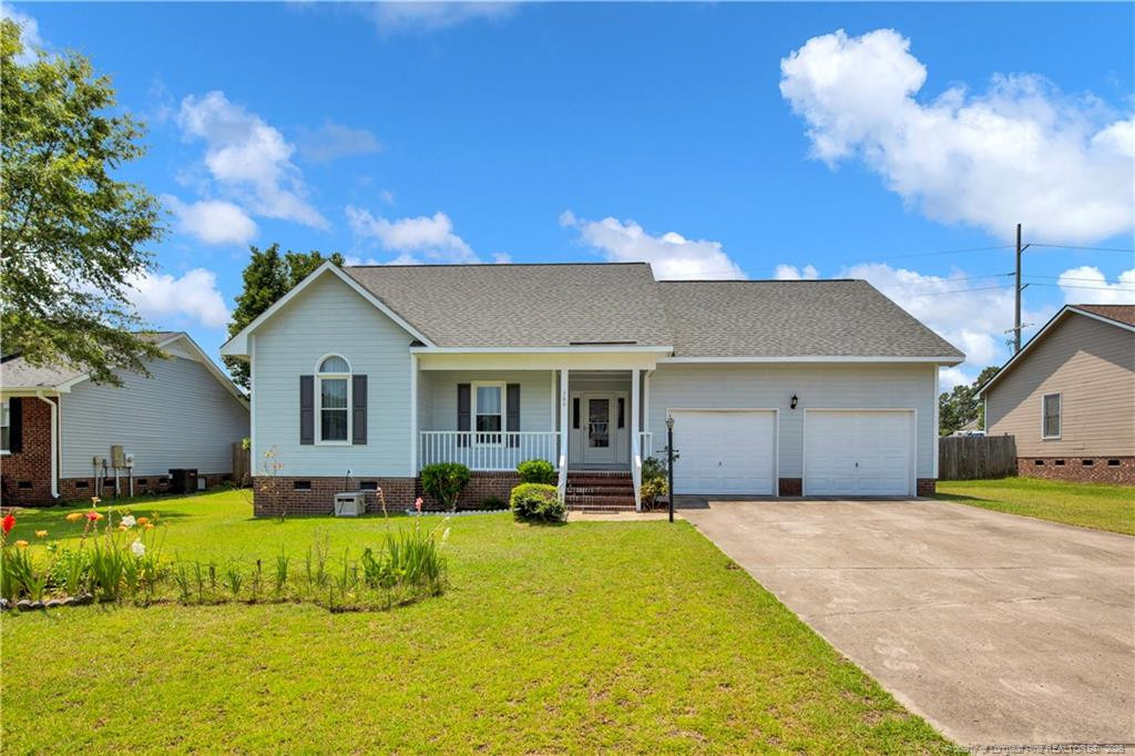 380 Eileen Drive - Photo 0