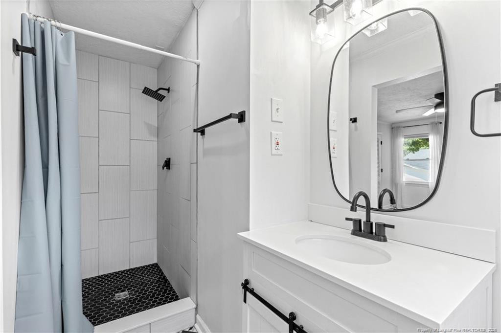 2710 Fordham Drive - Photo 11