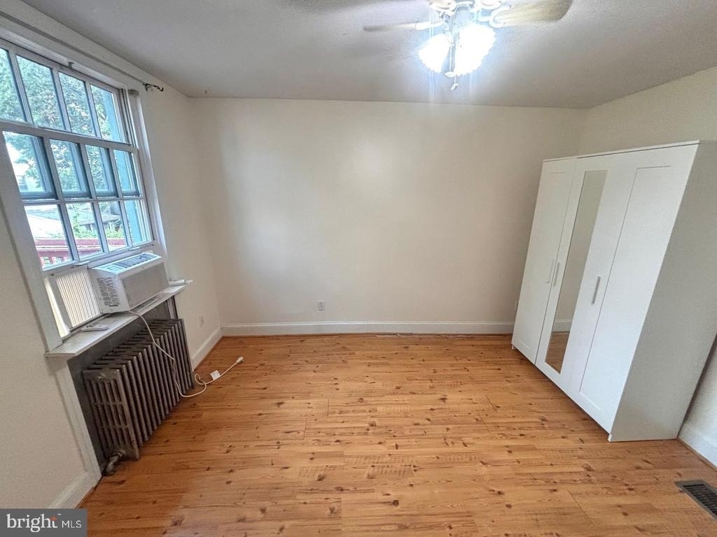 3229 Almond Street - Photo 23