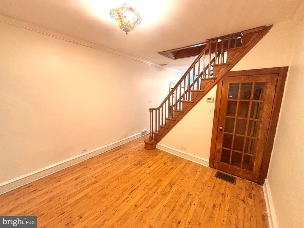 3229 Almond Street - Photo 5