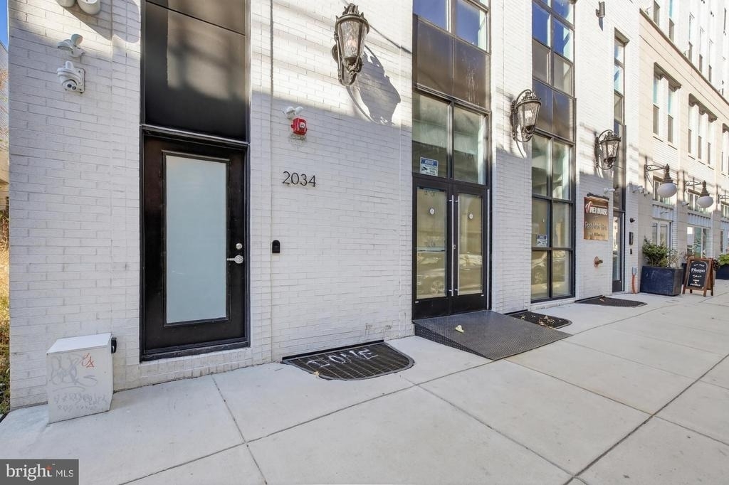 2034 N Front Street - Photo 28