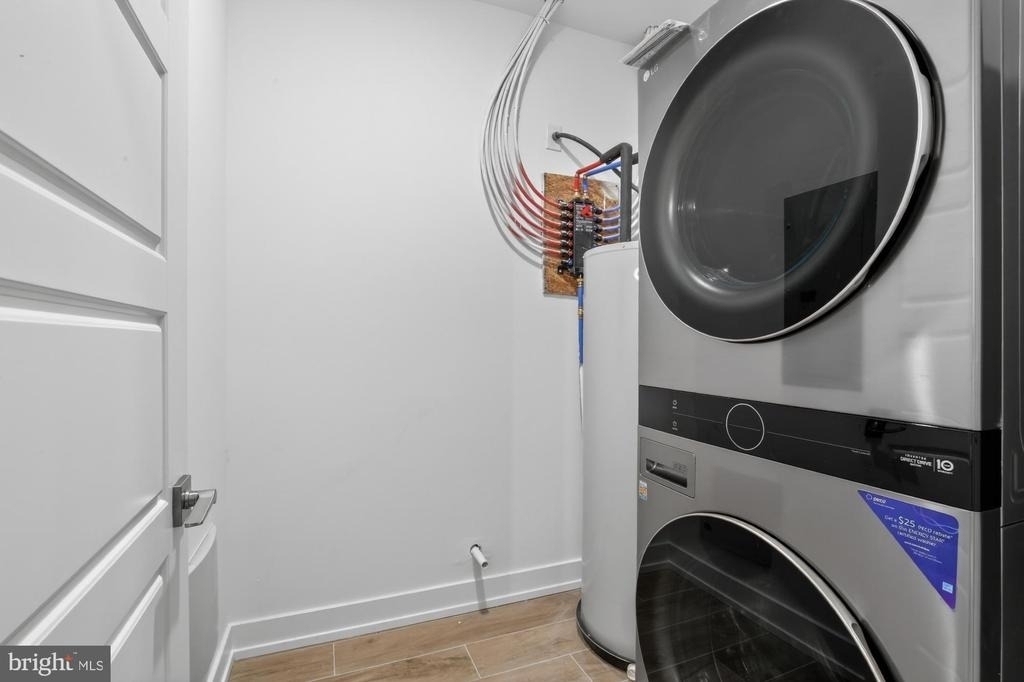 2034 N Front Street - Photo 11