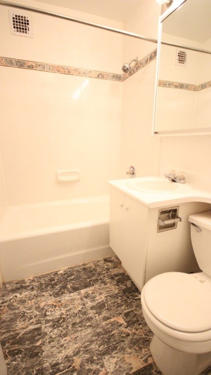  West 48th Street, Unit 5 - Photo 9