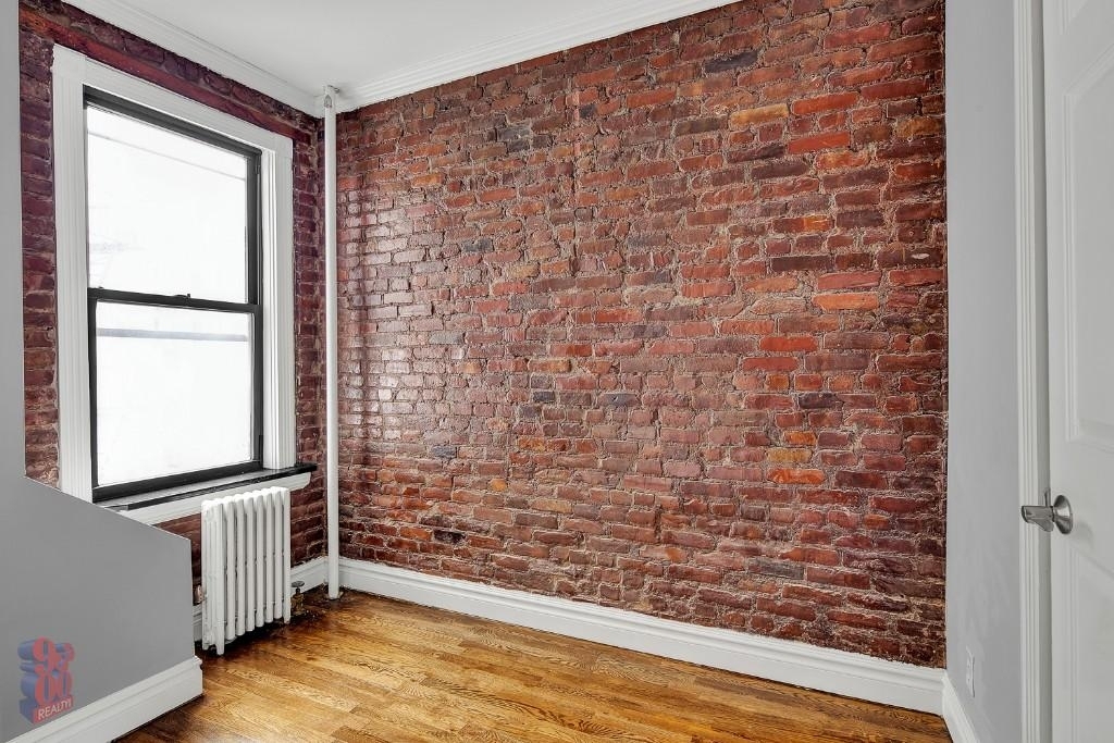 East 13th Street - Photo 0