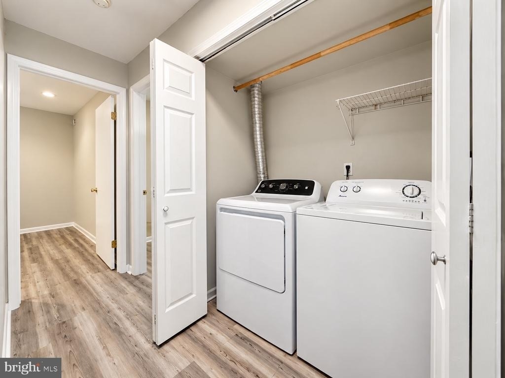 151 Parker Avenue - Photo 5