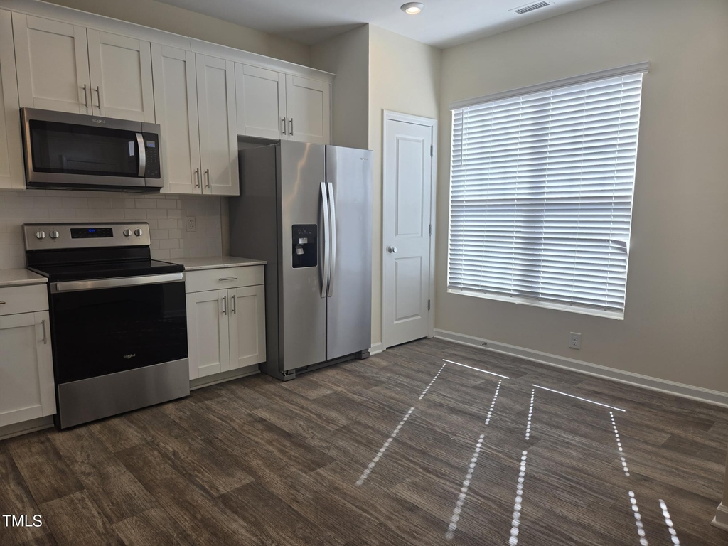 123 Blakley Street - Photo 3