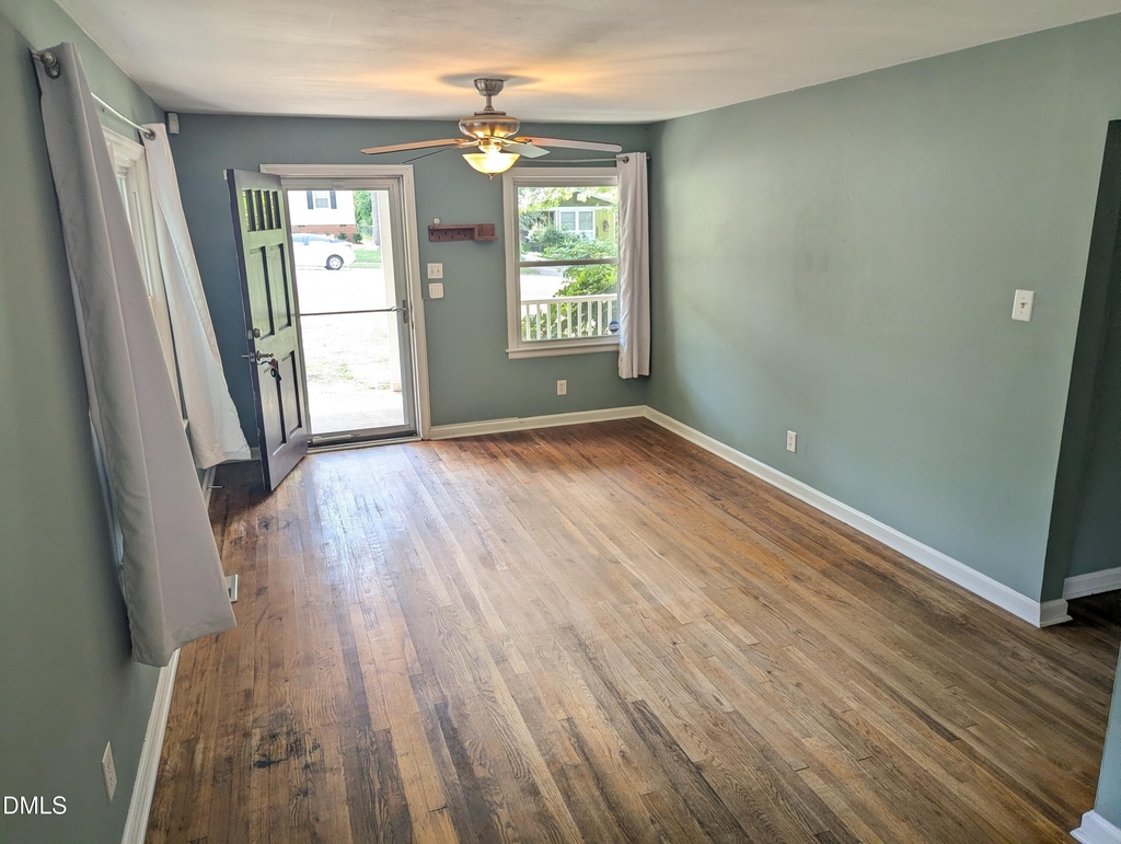 2325 Glascock Street - Photo 2