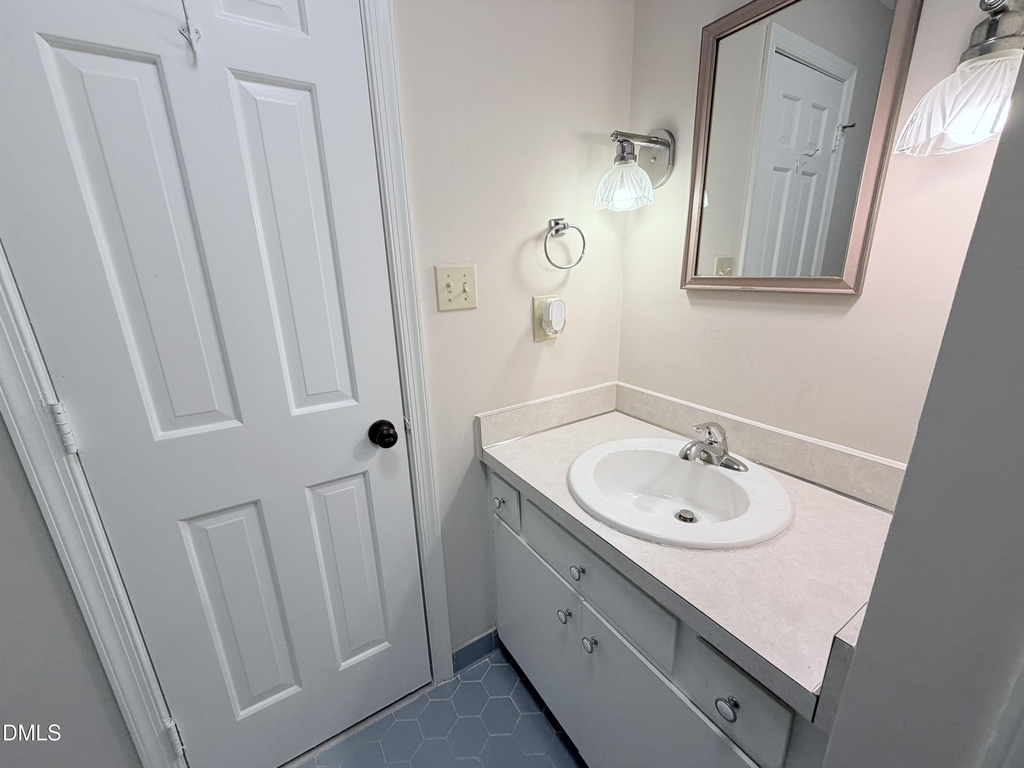 200 Coachman Drive - Photo 10