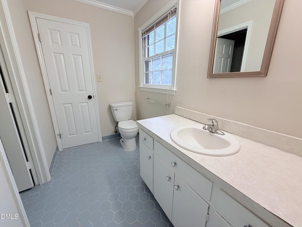 200 Coachman Drive - Photo 8