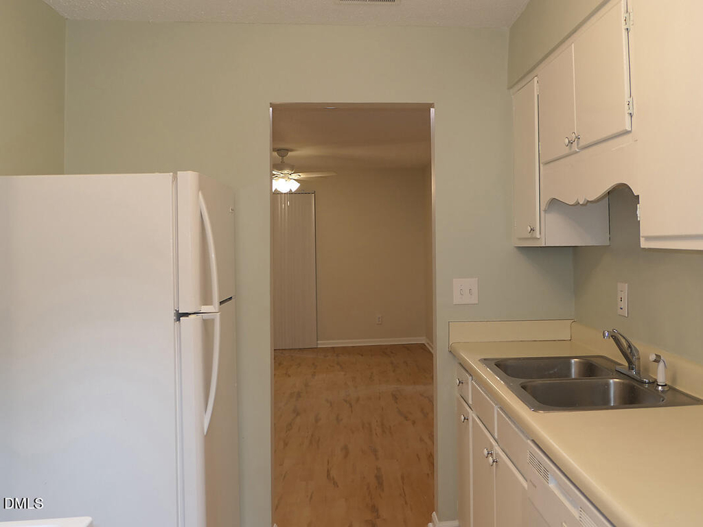 332 Ashley Forest Road - Photo 5