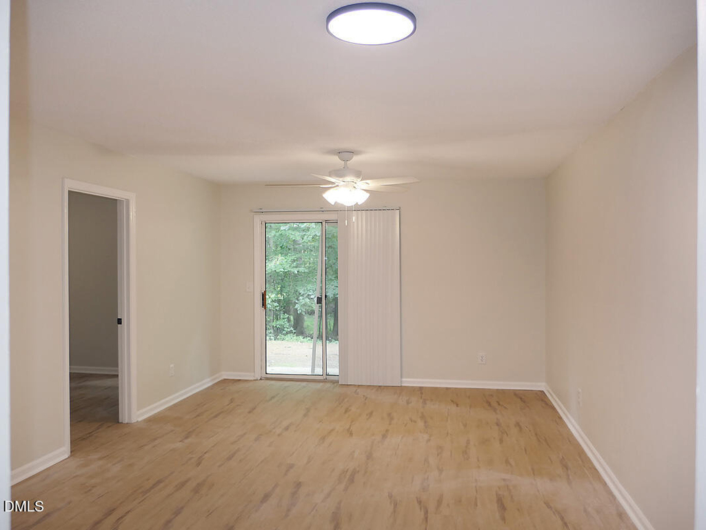 332 Ashley Forest Road - Photo 3