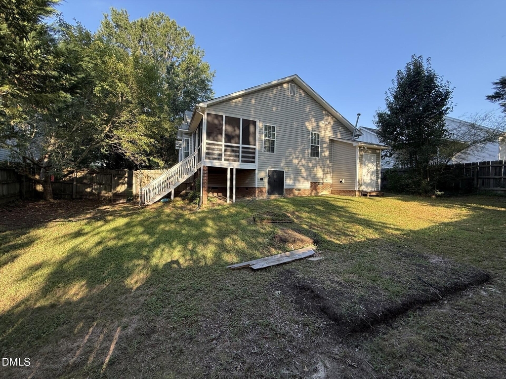 304 Aqua Marine Lane - Photo 3