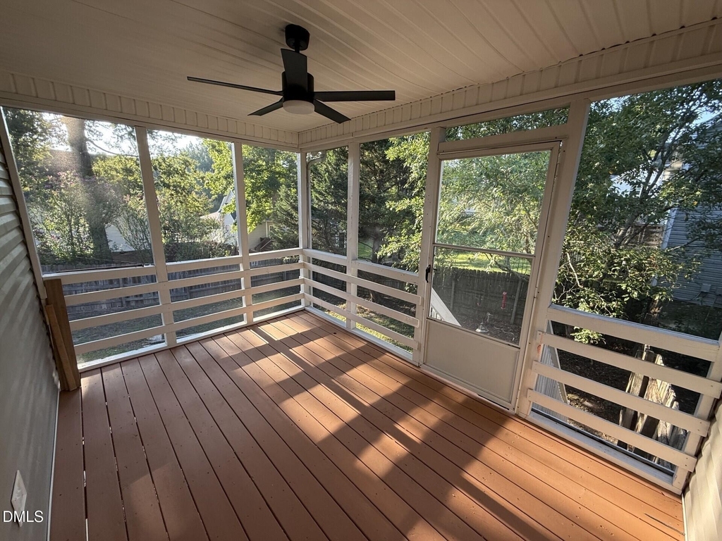 304 Aqua Marine Lane - Photo 4